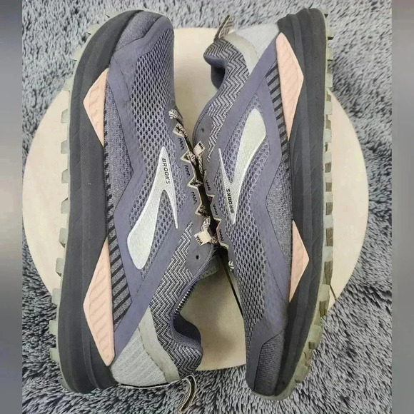 Brooks Womens Cascadia 14 Purple Running Shoes Sneakers Size 8.5 B - Picture 5 of 9